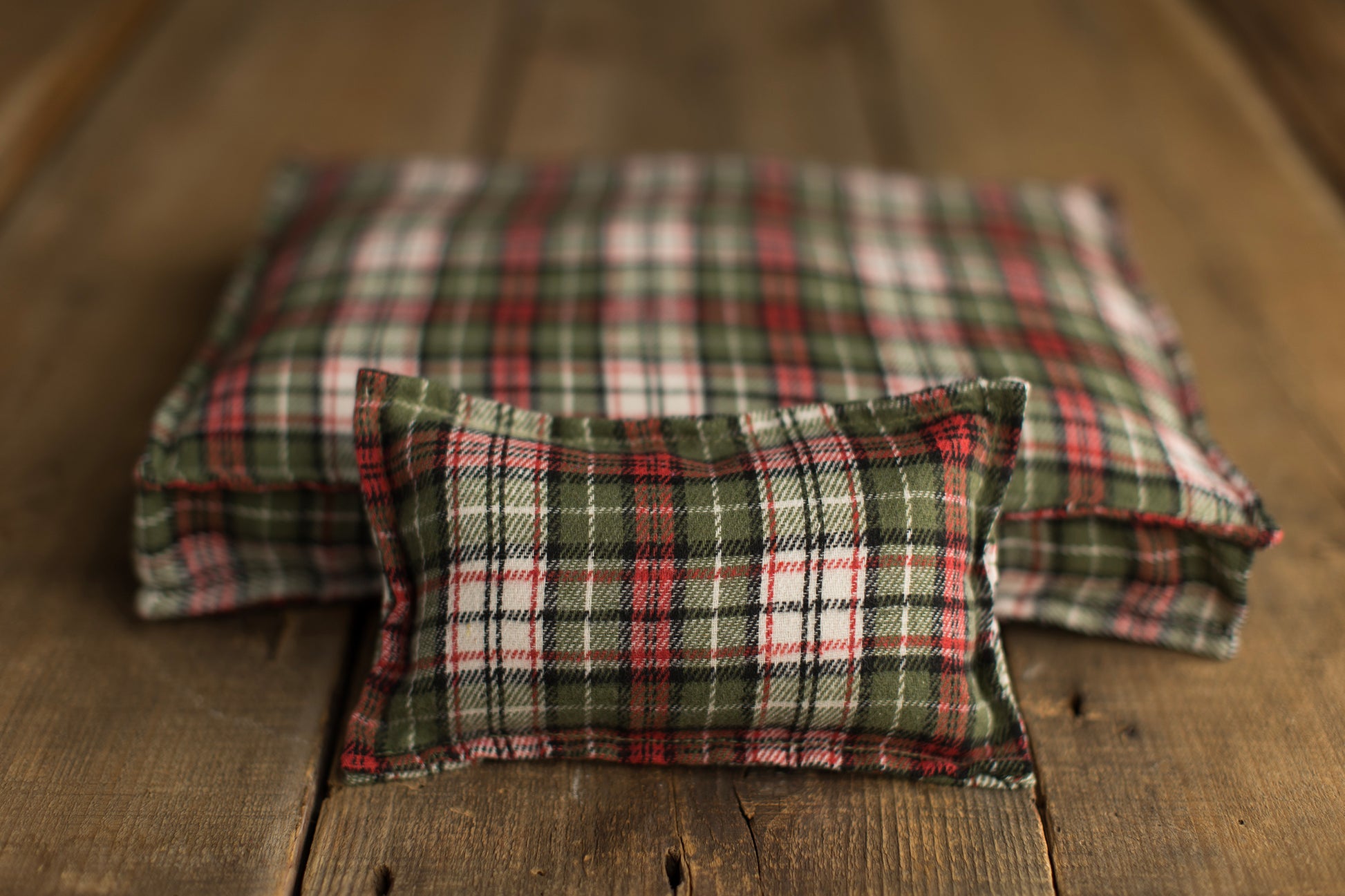 Bed Linens | Grinch Plaid