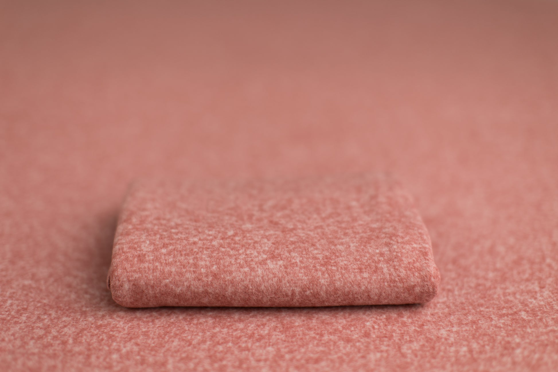 Holder | Flushed Wrap