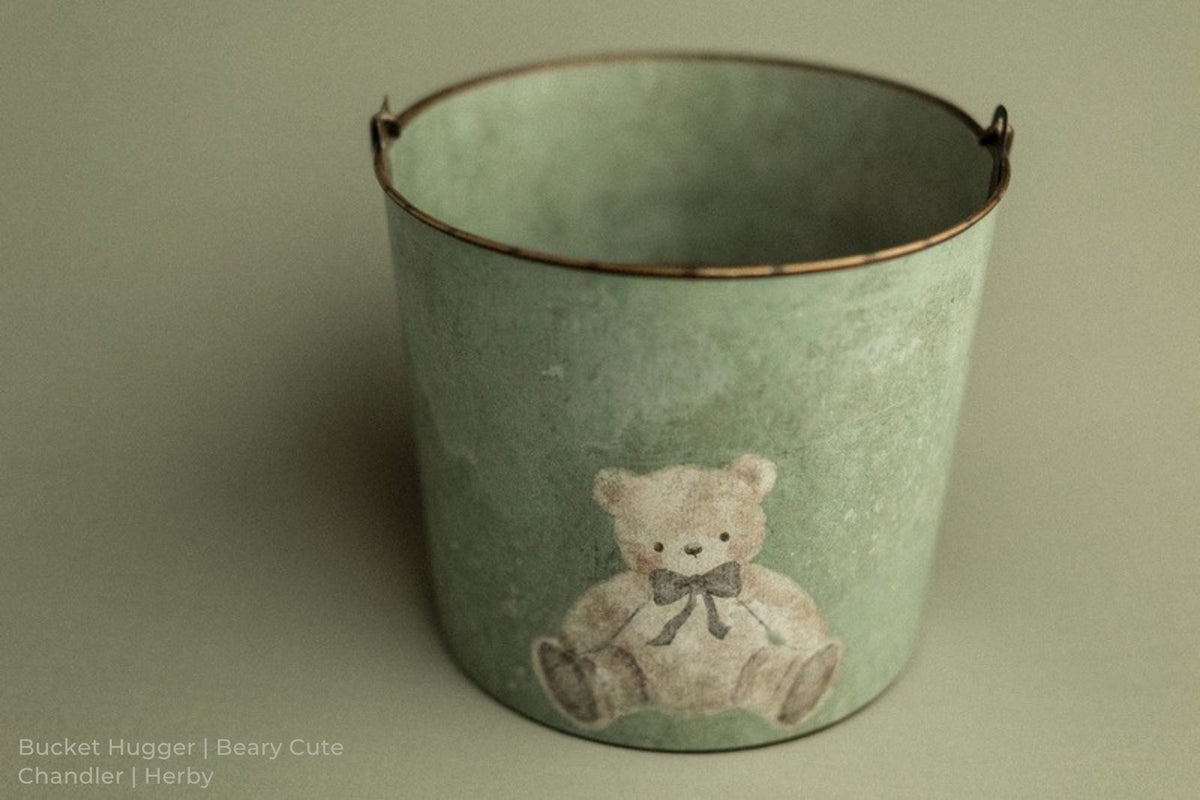 Bucket Hugger | Beary Cute