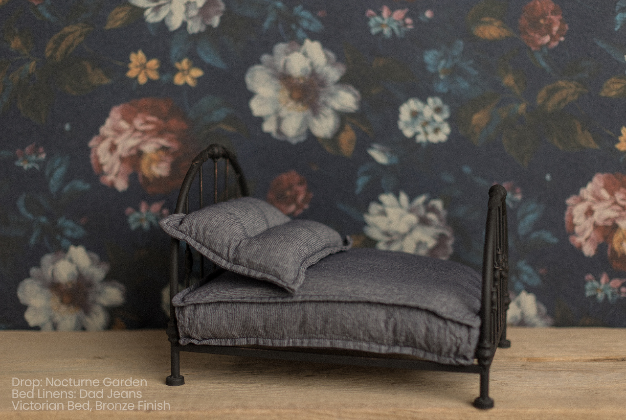 Victorian Bed | Bronze