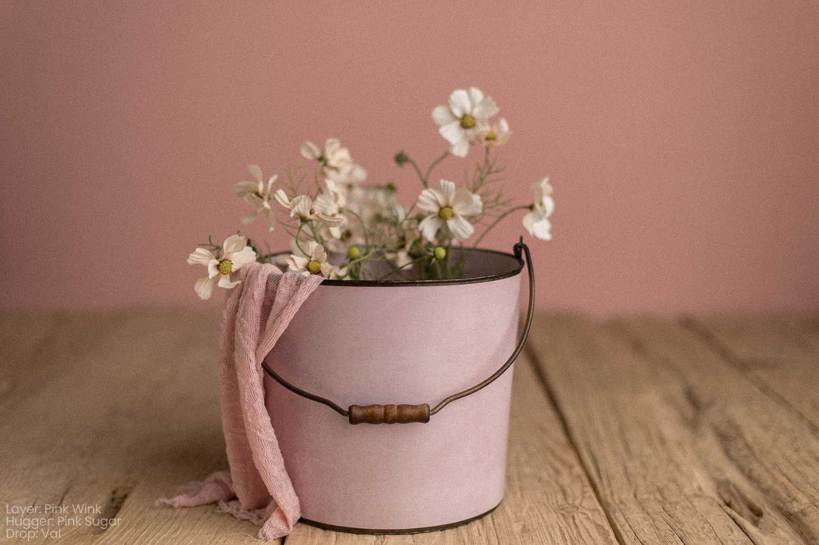Bucket Hugger | Pink Sugar