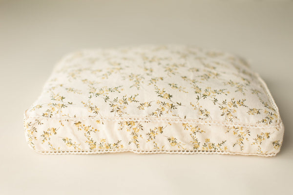 Granny's Linens | Yellow Floral