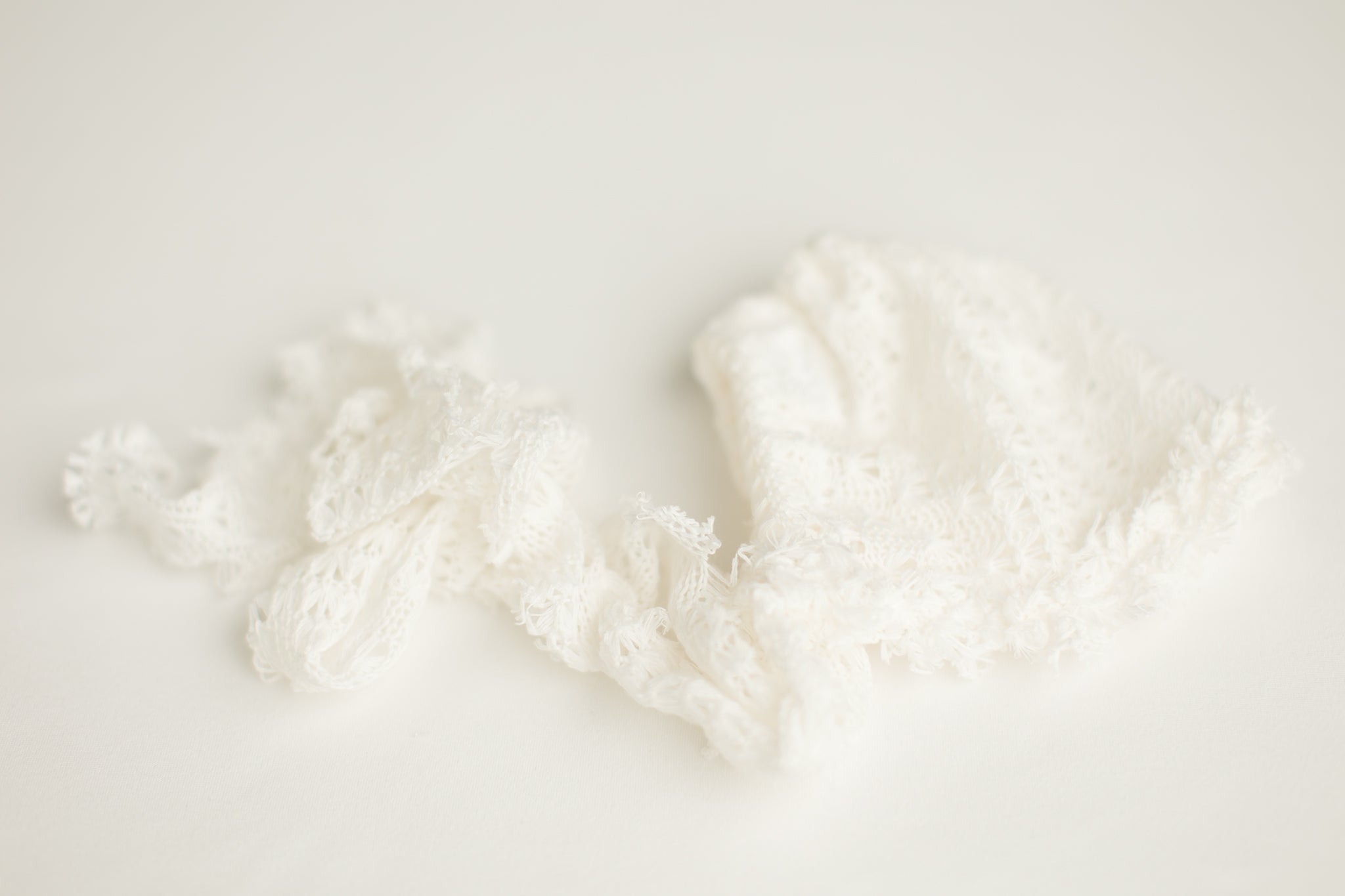 Abbey North Pole | Ruffle Bonnet