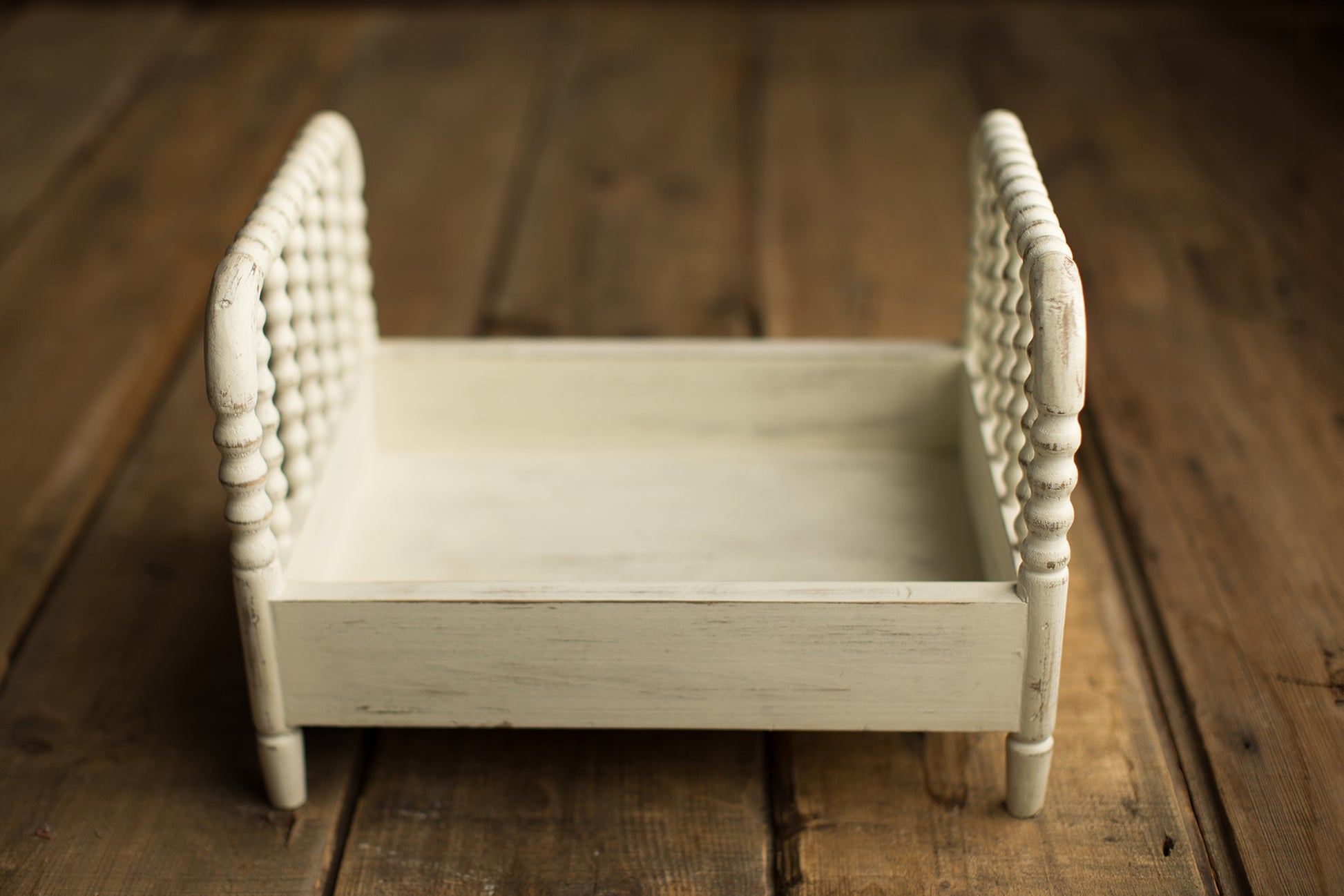 Allred Bed | Creamed Wheat Painted