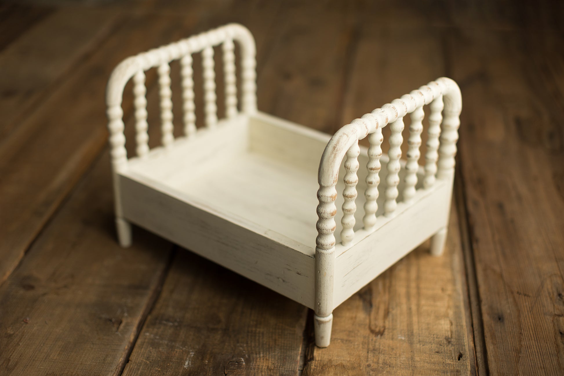 Allred Bed | Creamed Wheat Painted