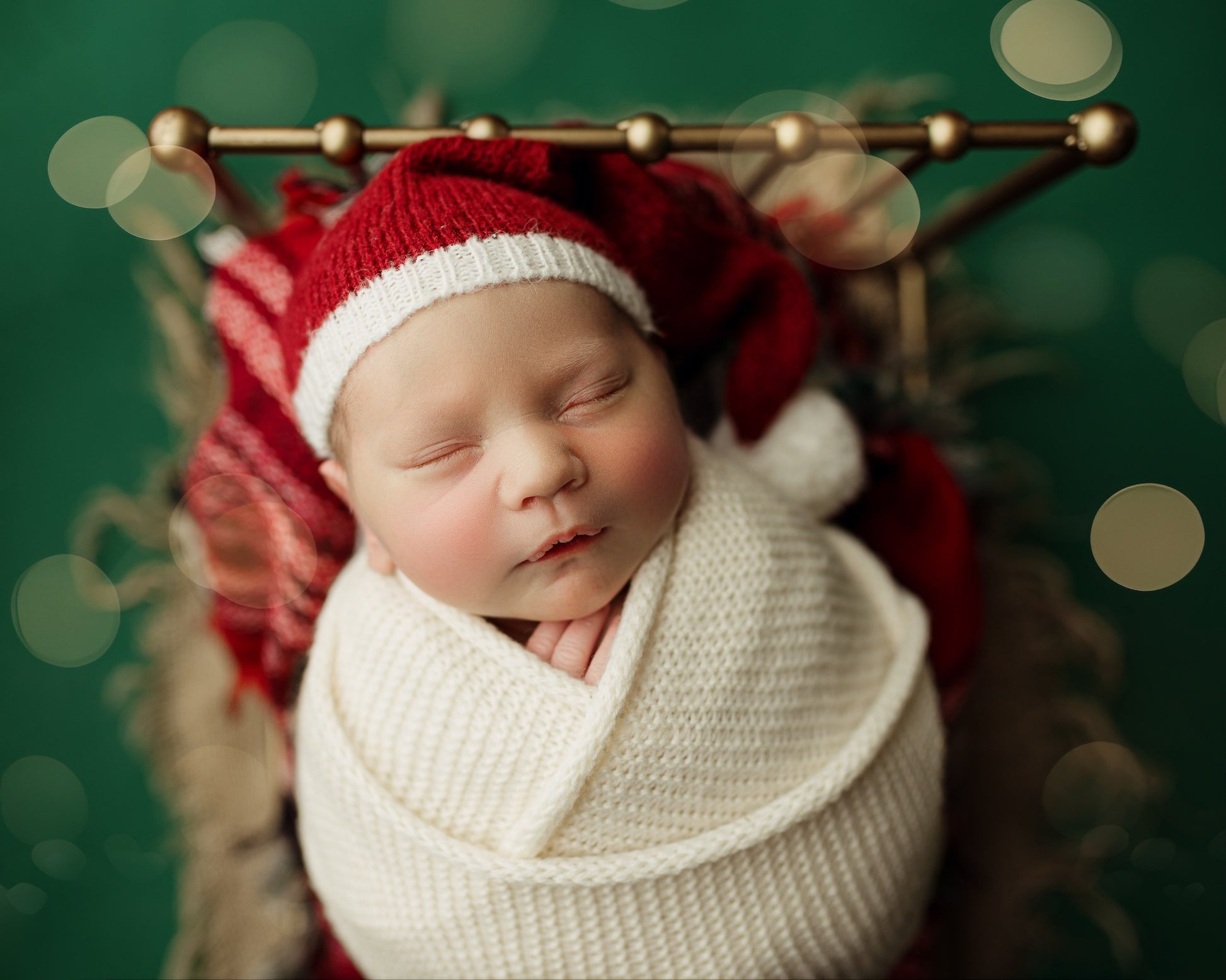 Ashes Bed | Golden Ticket