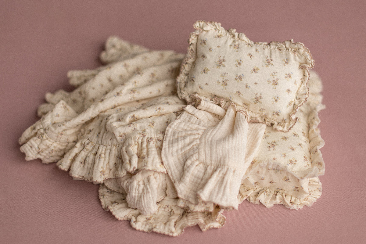 Bed Linens | Earthen Bouquet
