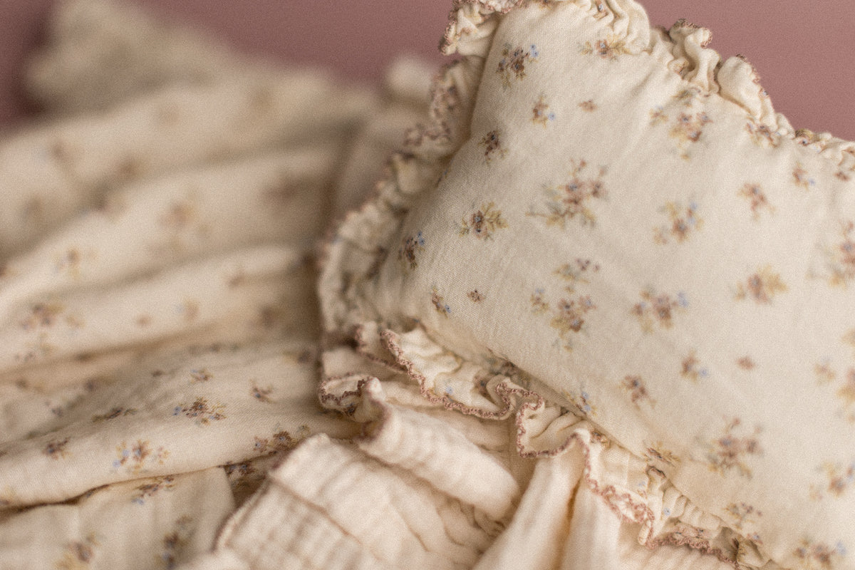Bed Linens | Earthen Bouquet