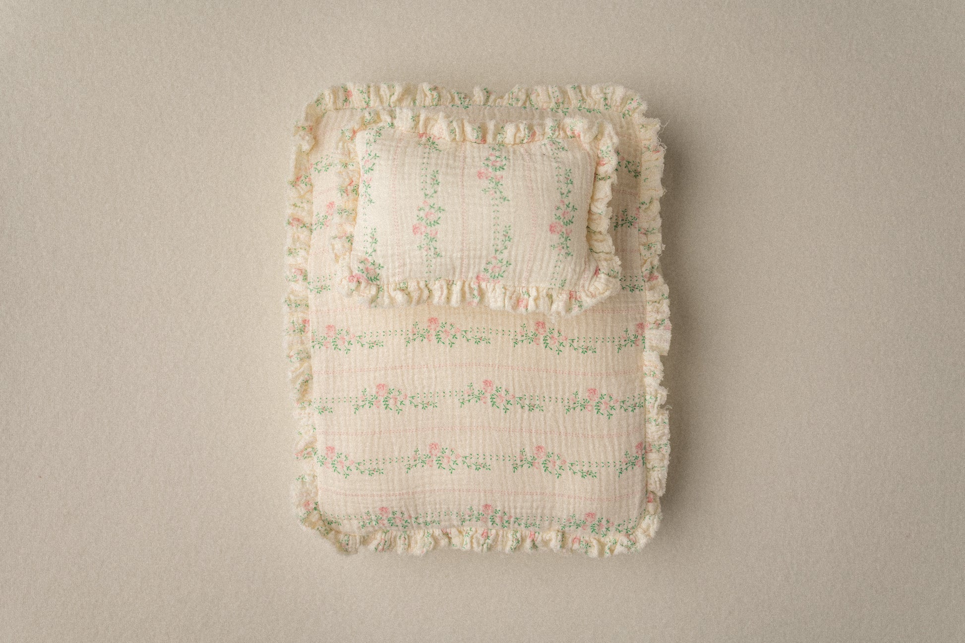 Bed Linens | Fenceline Flowers