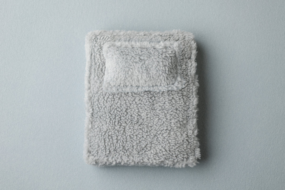 Bed Linens | Pale Blue Eyeballs