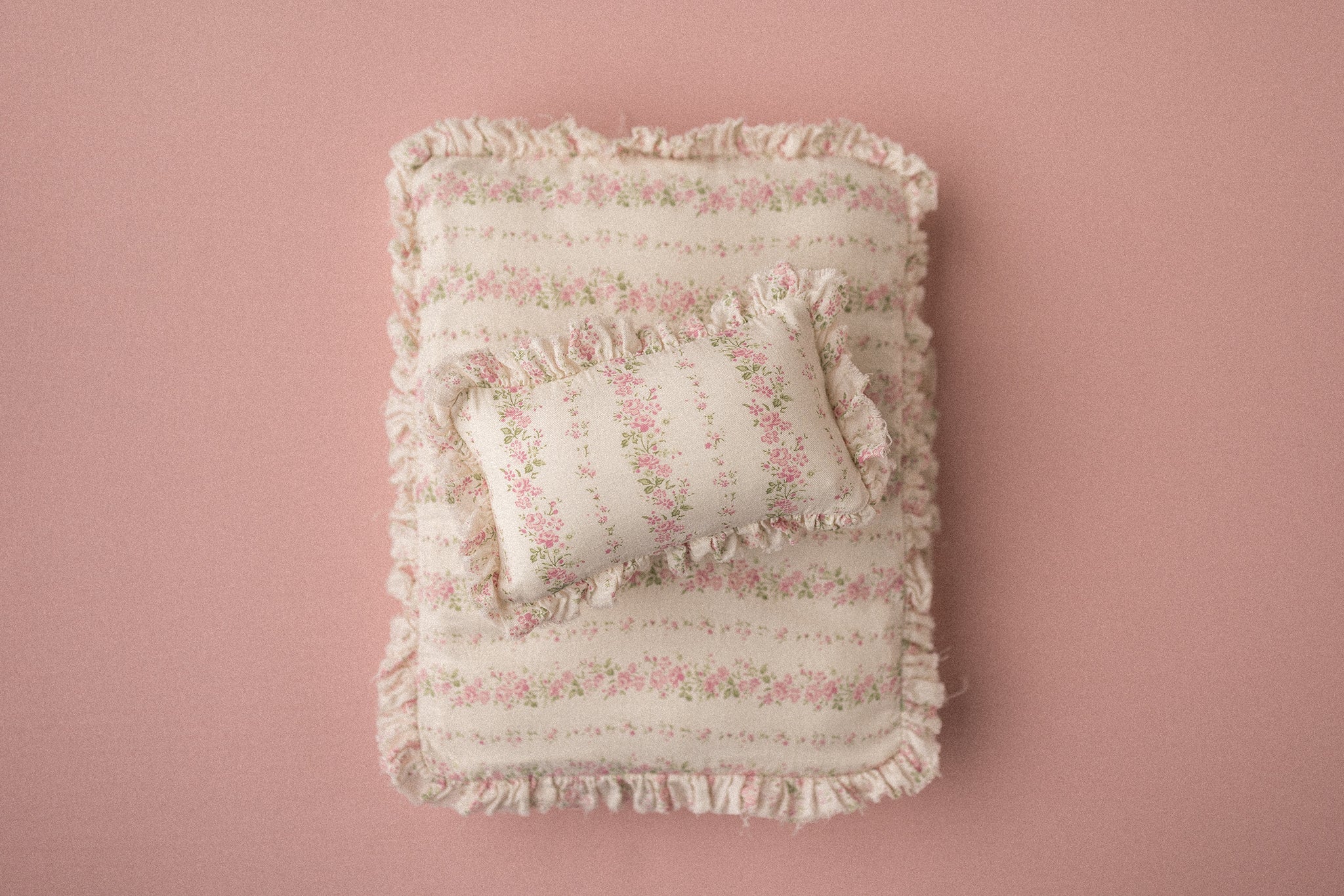 Bed Linens | Pink Stemline