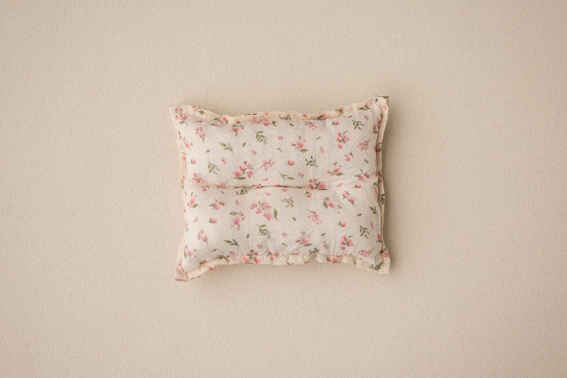 Bed Linens | Strawberries & Cream