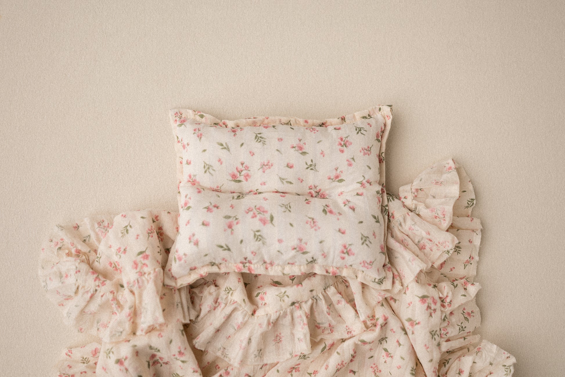 Bed Linens | Strawberries & Cream