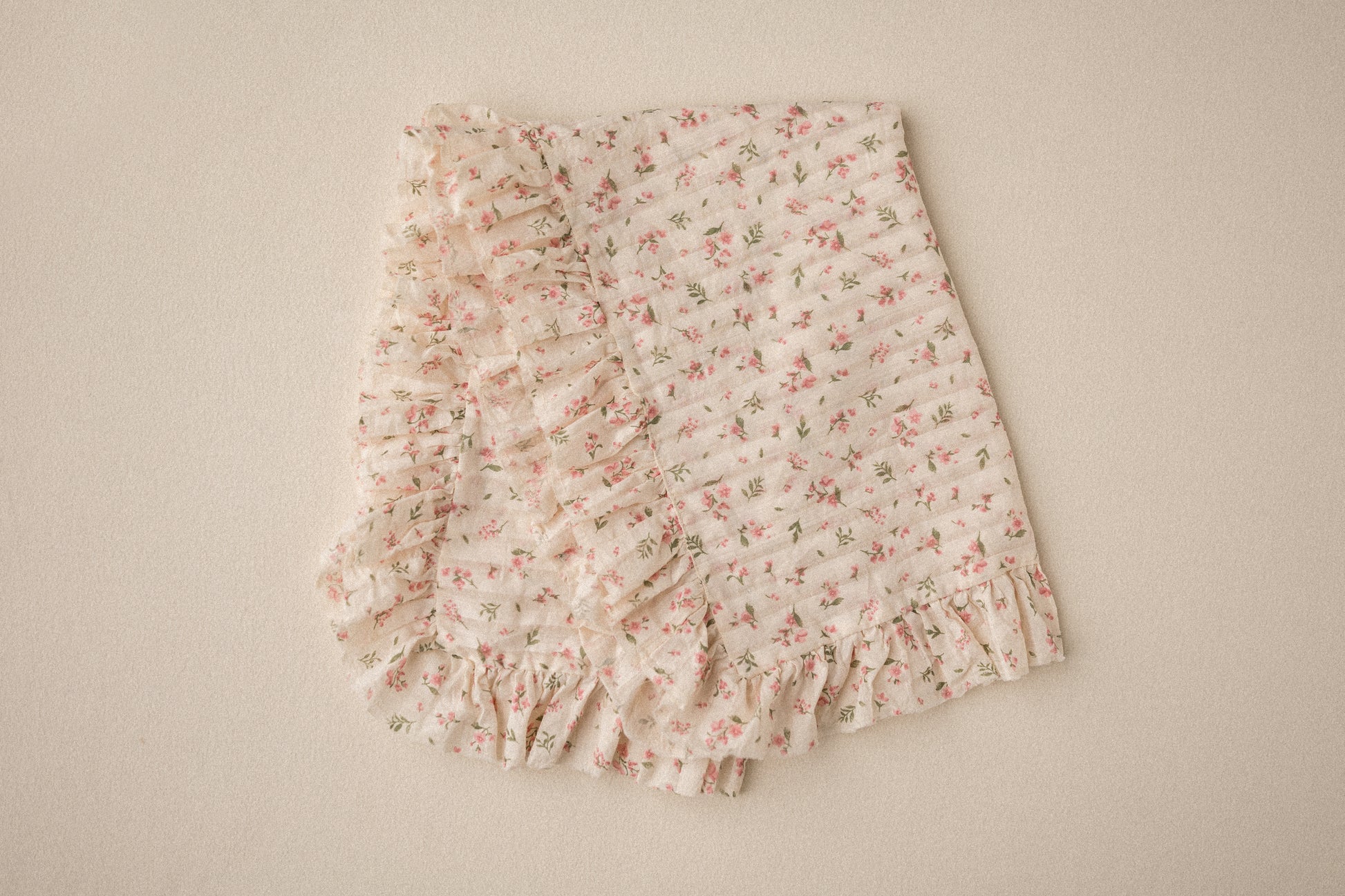 Bed Linens | Strawberries & Cream