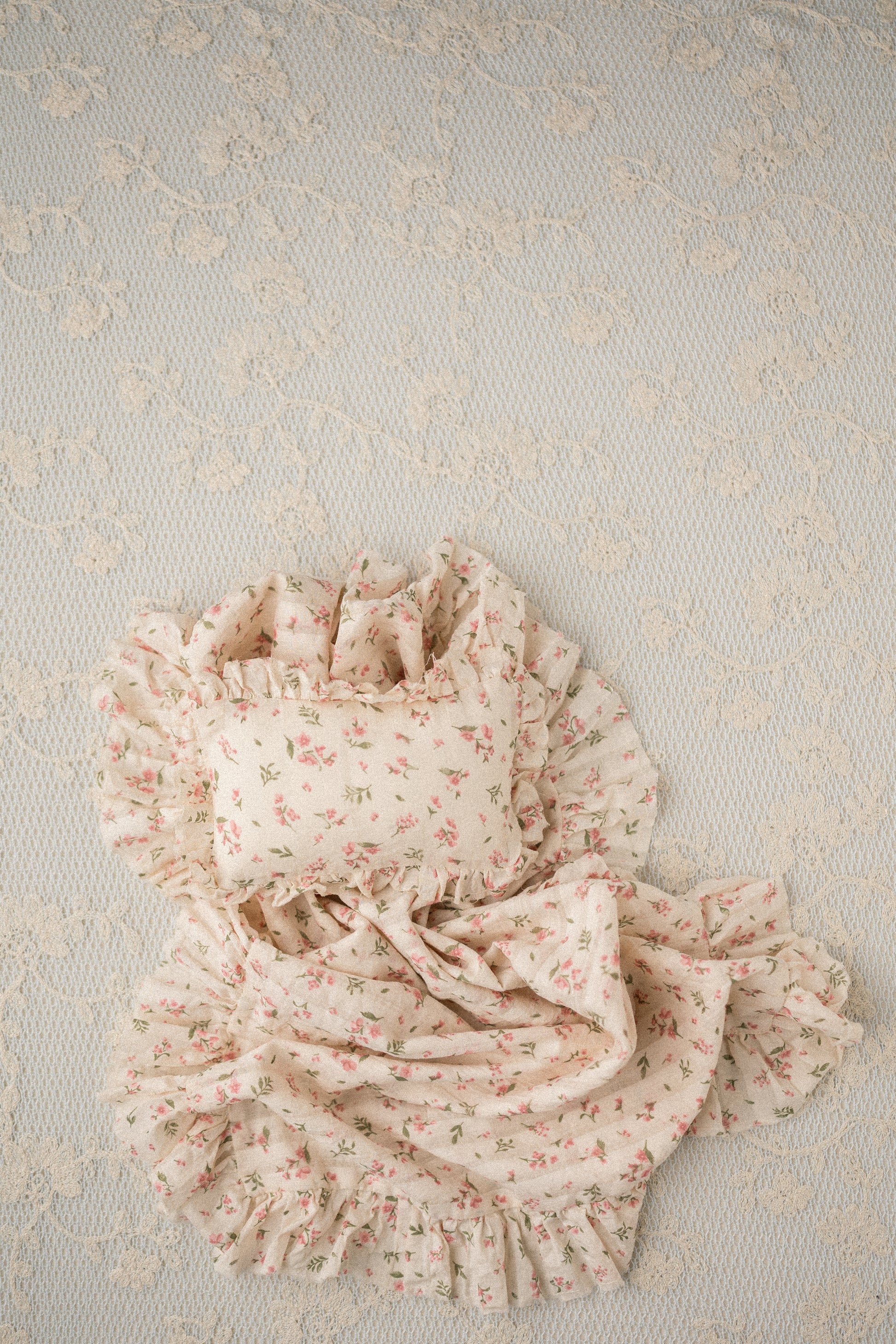 Bed Linens | Strawberries & Cream