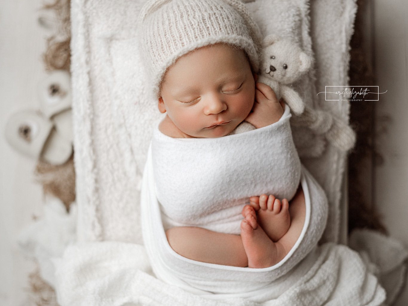 Credit Arielle Elizabeth Photography