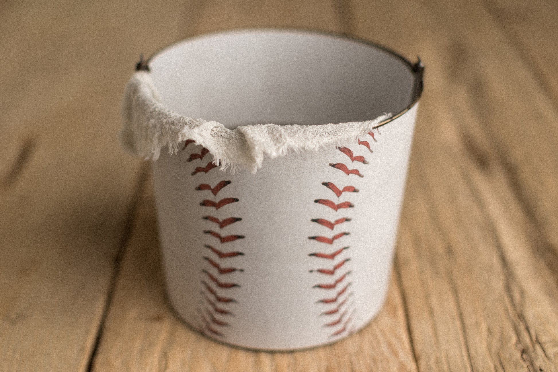 Bucket Hugger | Batter Up