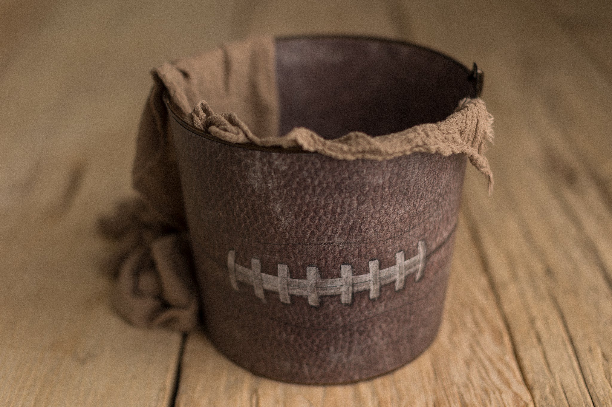 Bucket Hugger | Quarterback