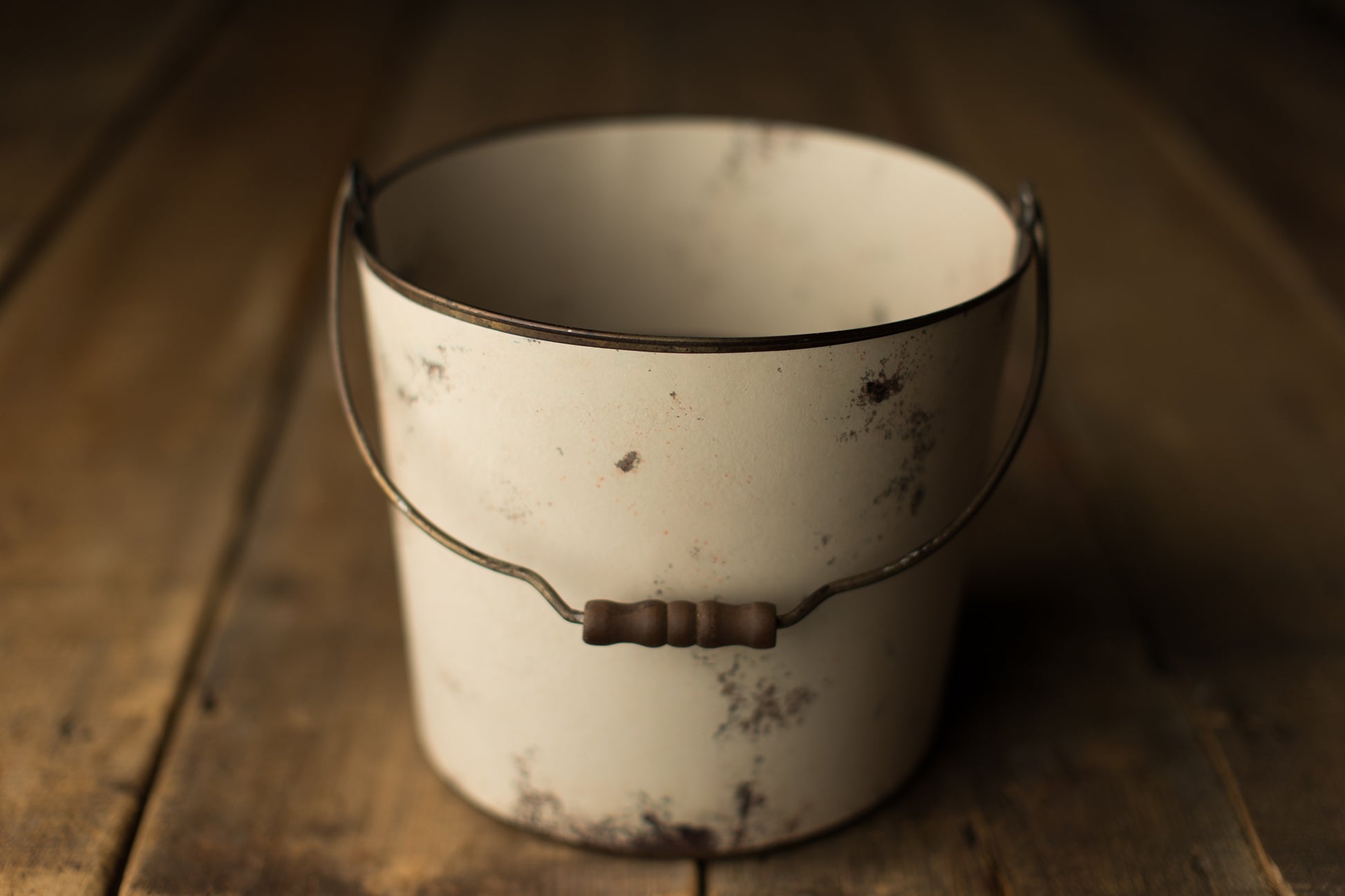 Bucket Hugger | 032 Creme Brulee