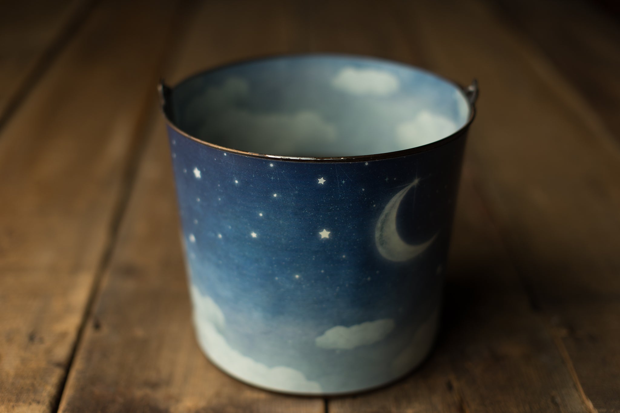 Bucket Hugger | 070 Sweet Dreams