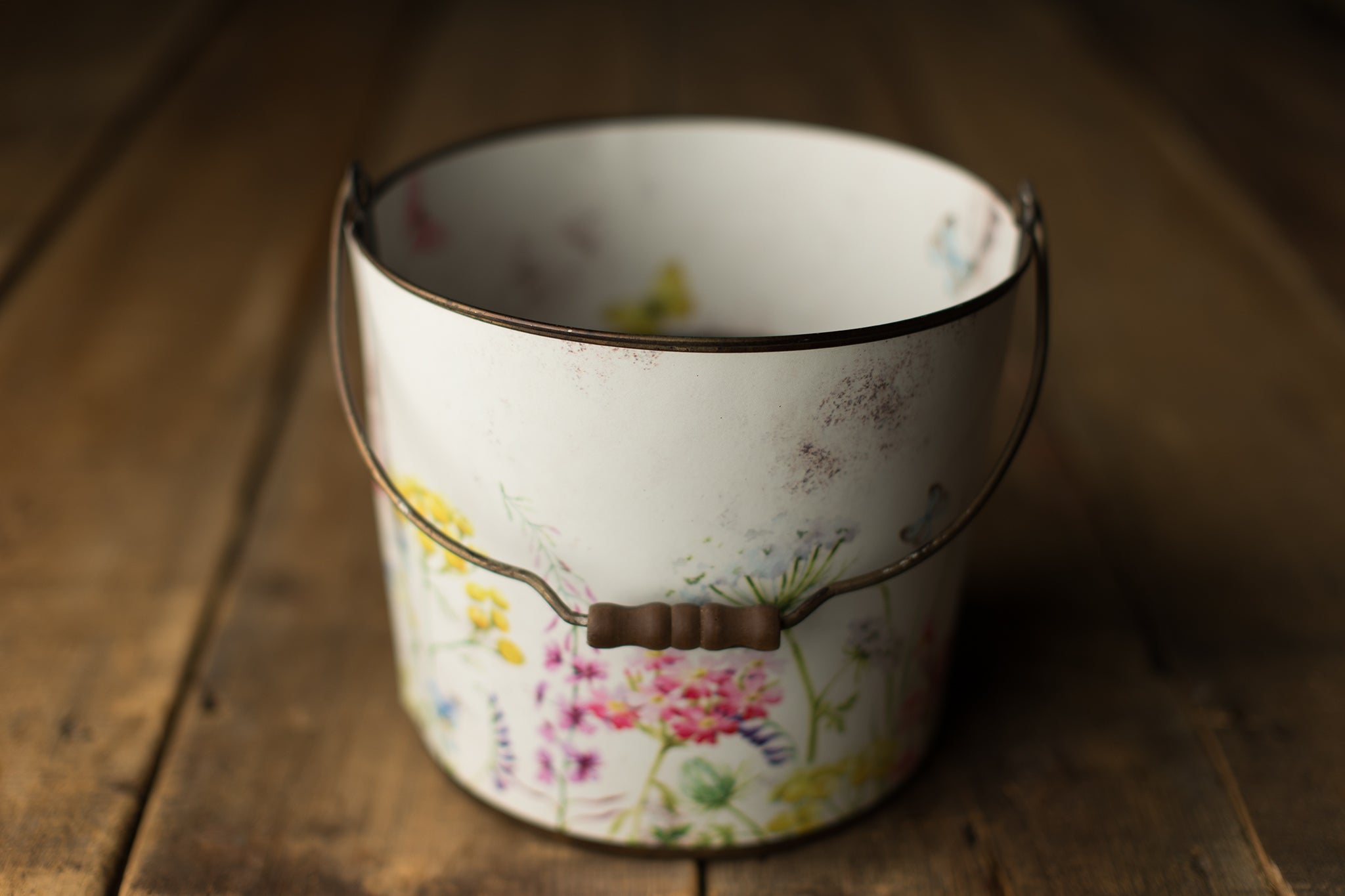 Bucket Hugger | 103 Wildflowers