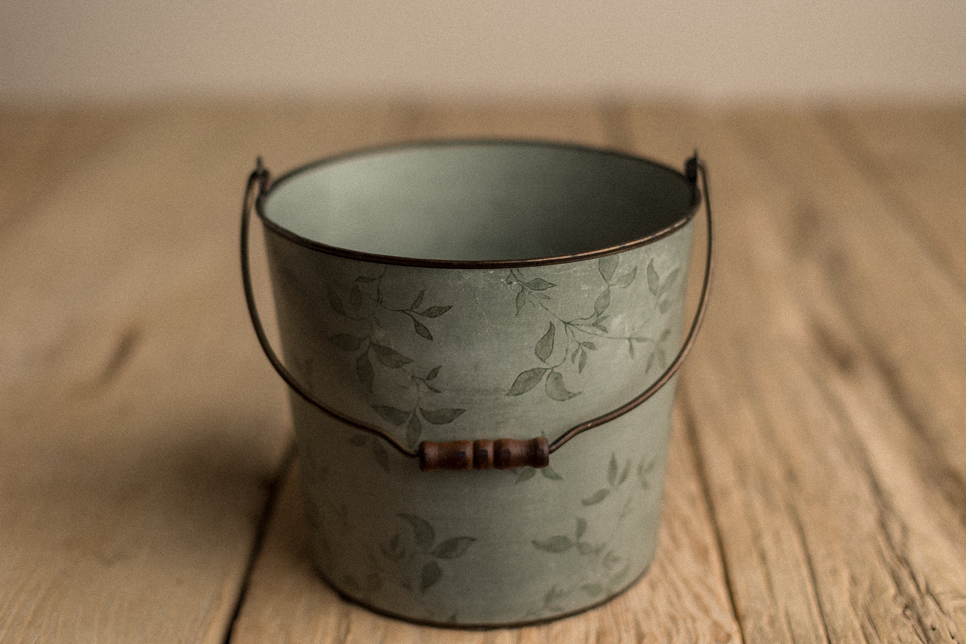 Bucket Hugger | Sprouting The Second