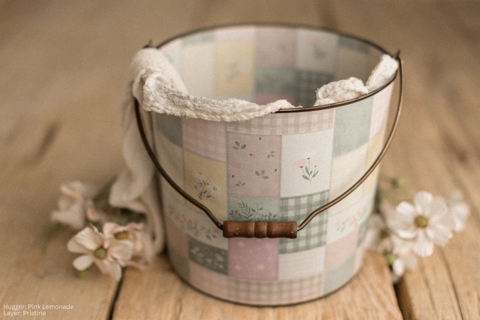 Bucket Hugger | Pink Lemonade