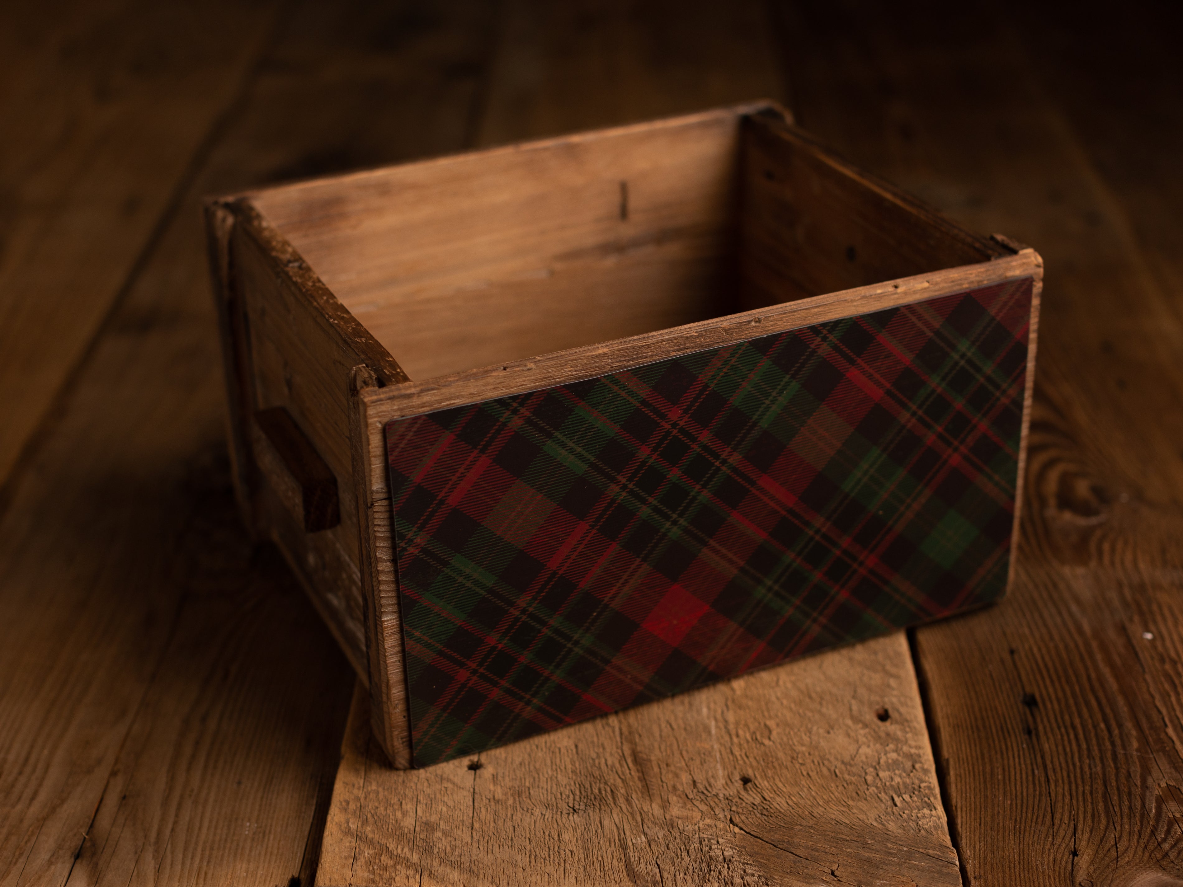 Crate Hugger | 061 Christmas Plaid