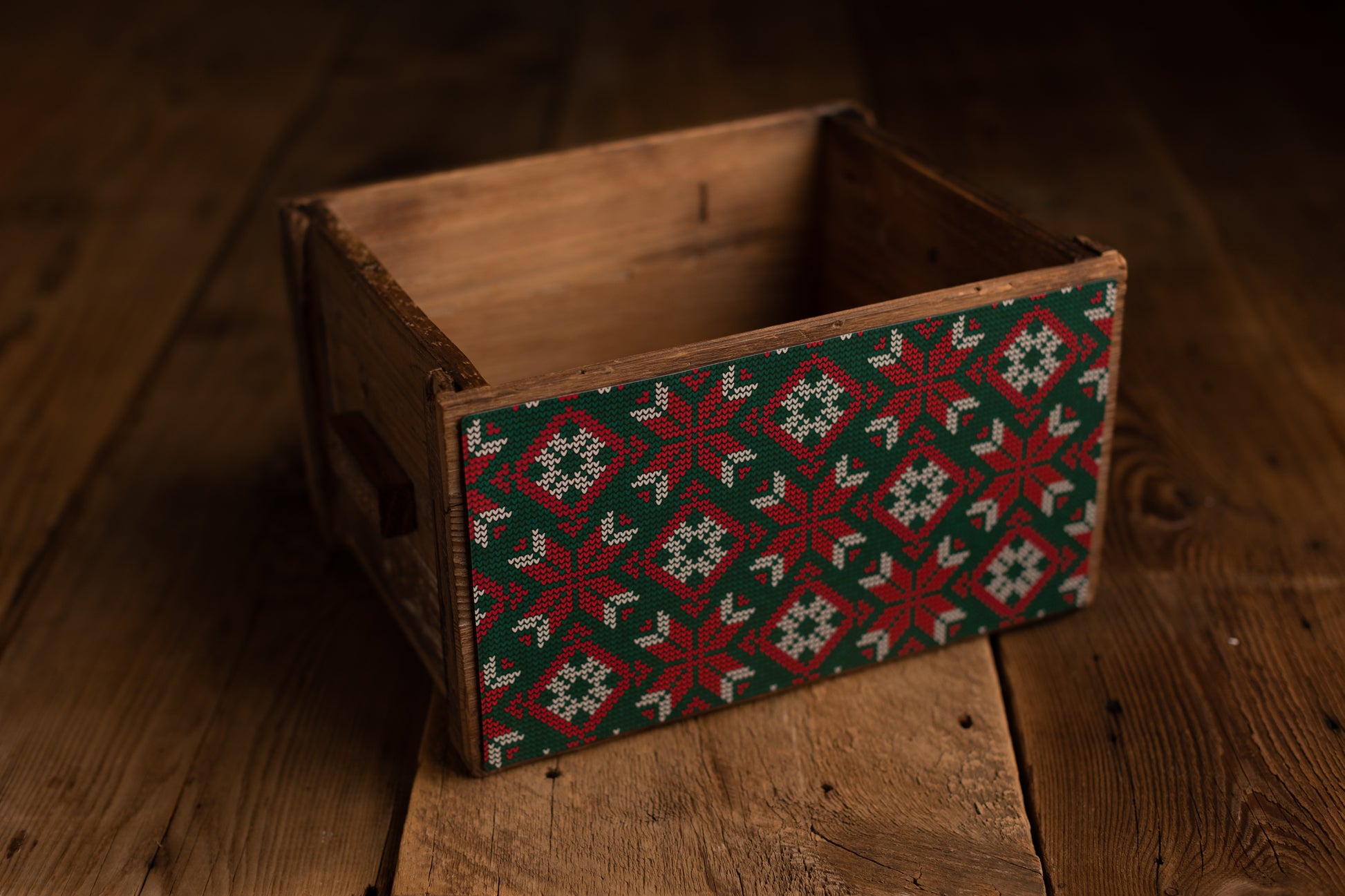 Crate Hugger | 123 Festive Sweater