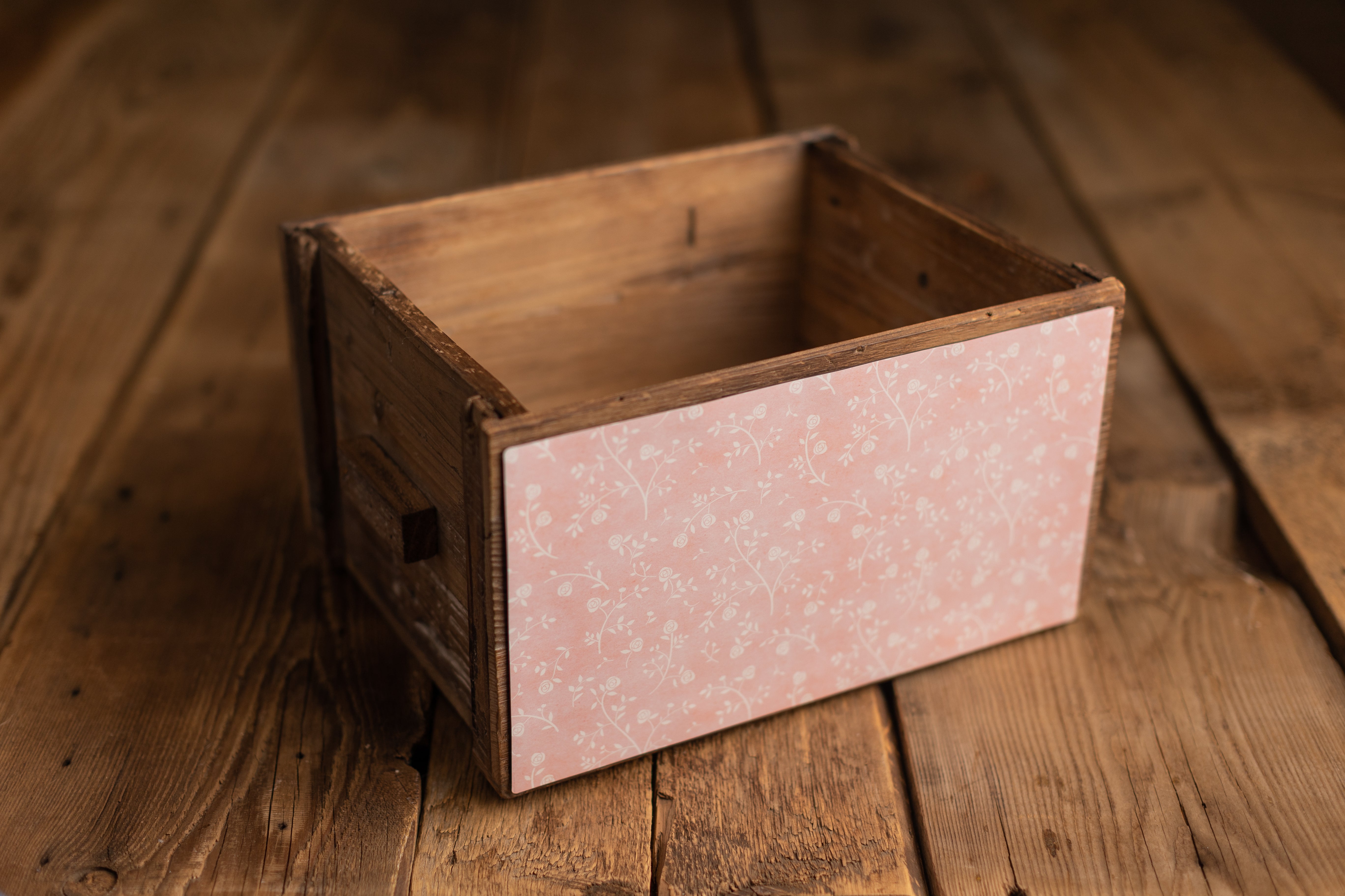 Crate Hugger | 177 Pink Blossom