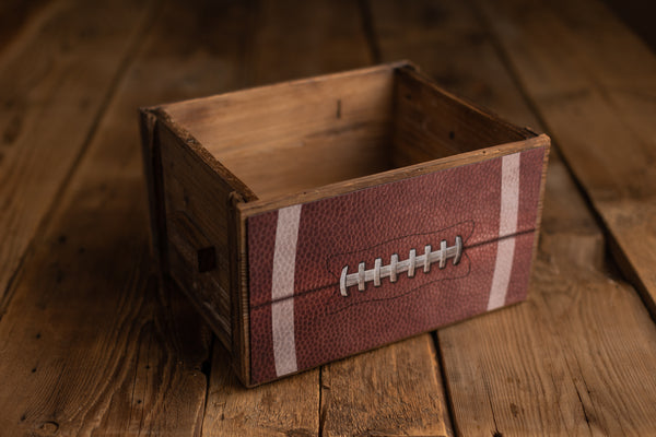 Crate Hugger | 204 Football