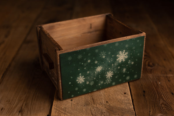 Crate Hugger | 324 Glitter Emerald Snow