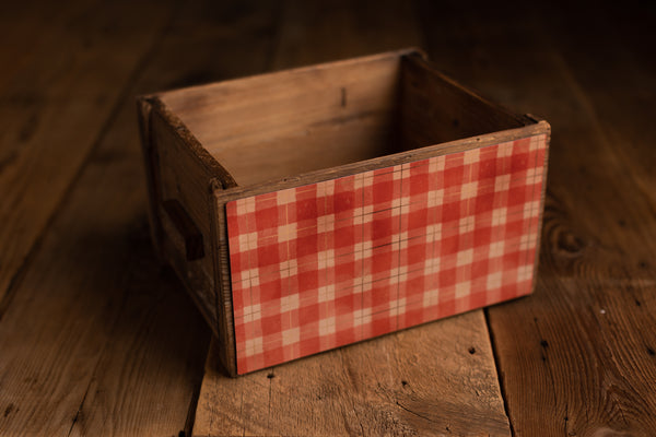 Crate Hugger | 335 Red Plaid Wrapping Paper
