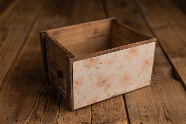 Crate Hugger | 385 Soft Watercolor Floral