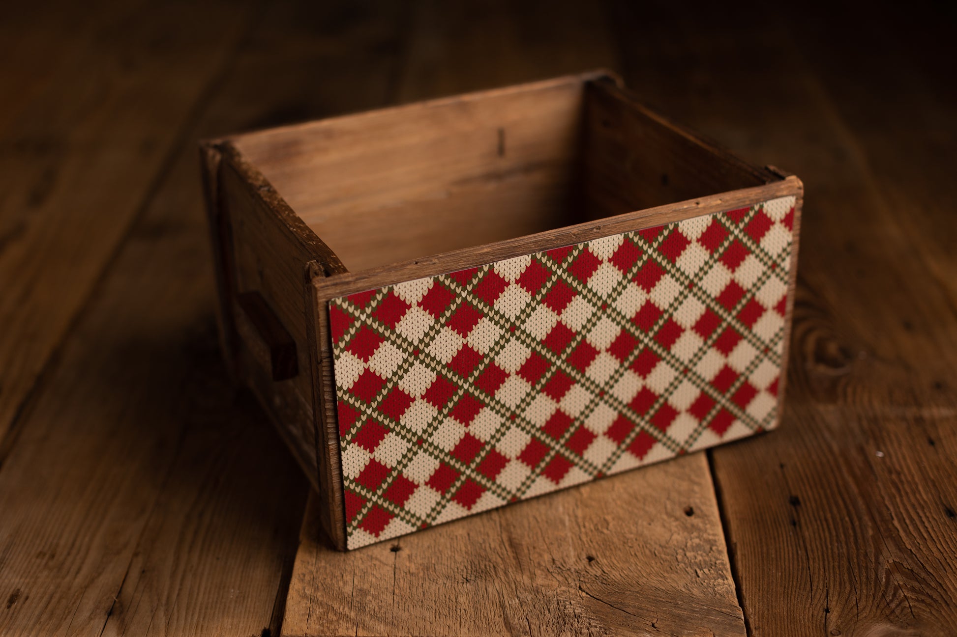 Crate Hugger | 489 Sweater Party