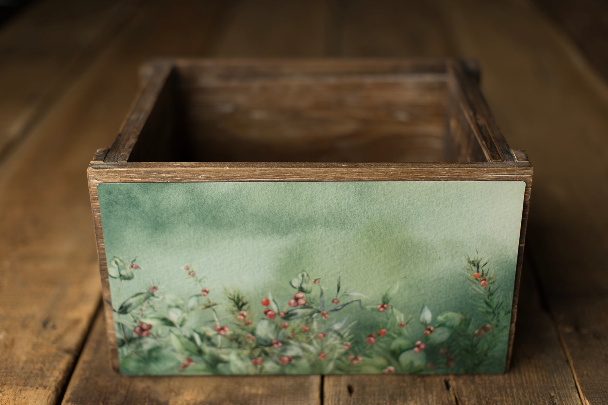 Crate Hugger | 483 Watercolor Forest Berries