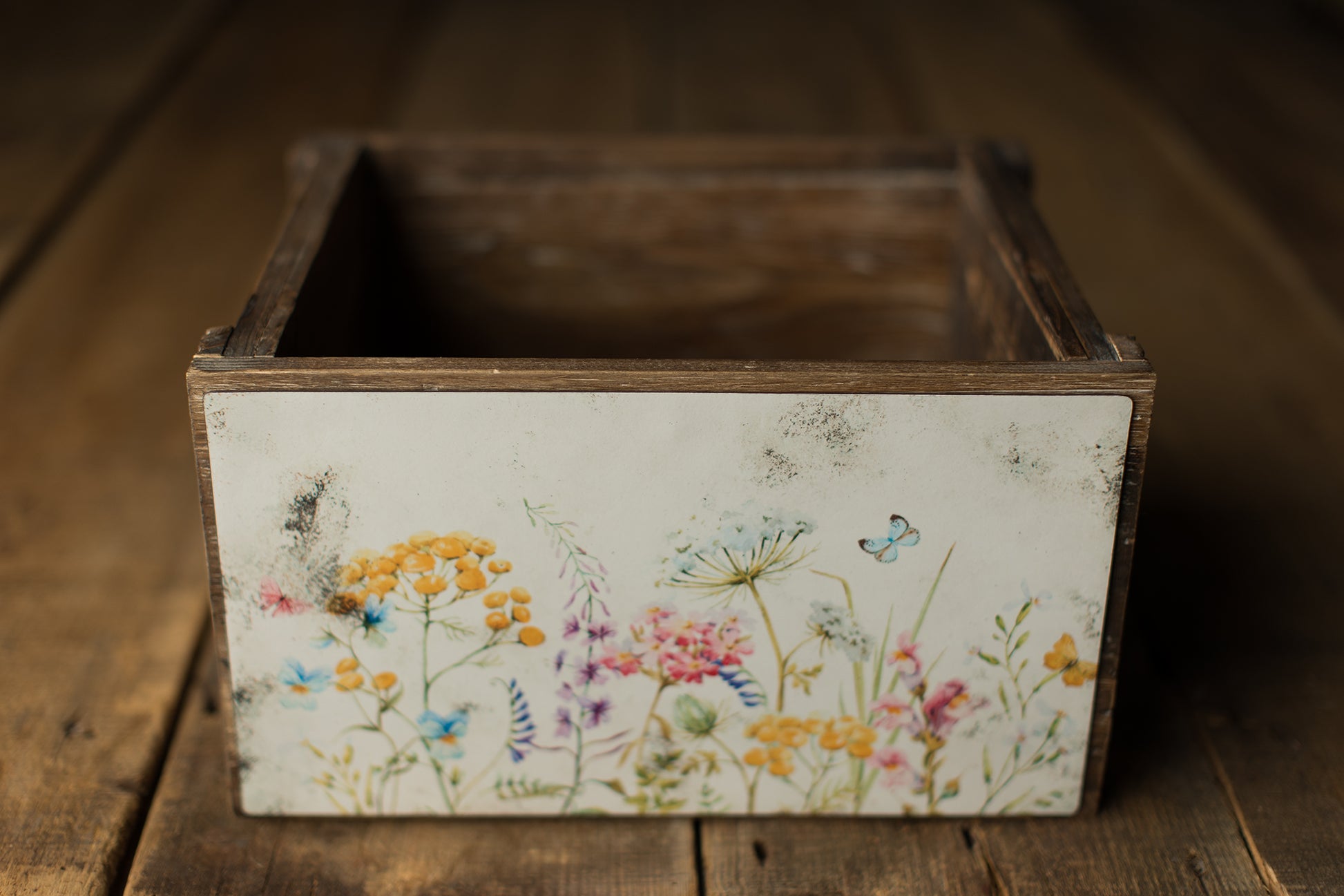 Crate Hugger | 103 Wildflowers