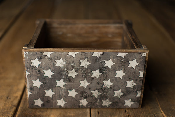 Crate Hugger | 109 Rustic Stars