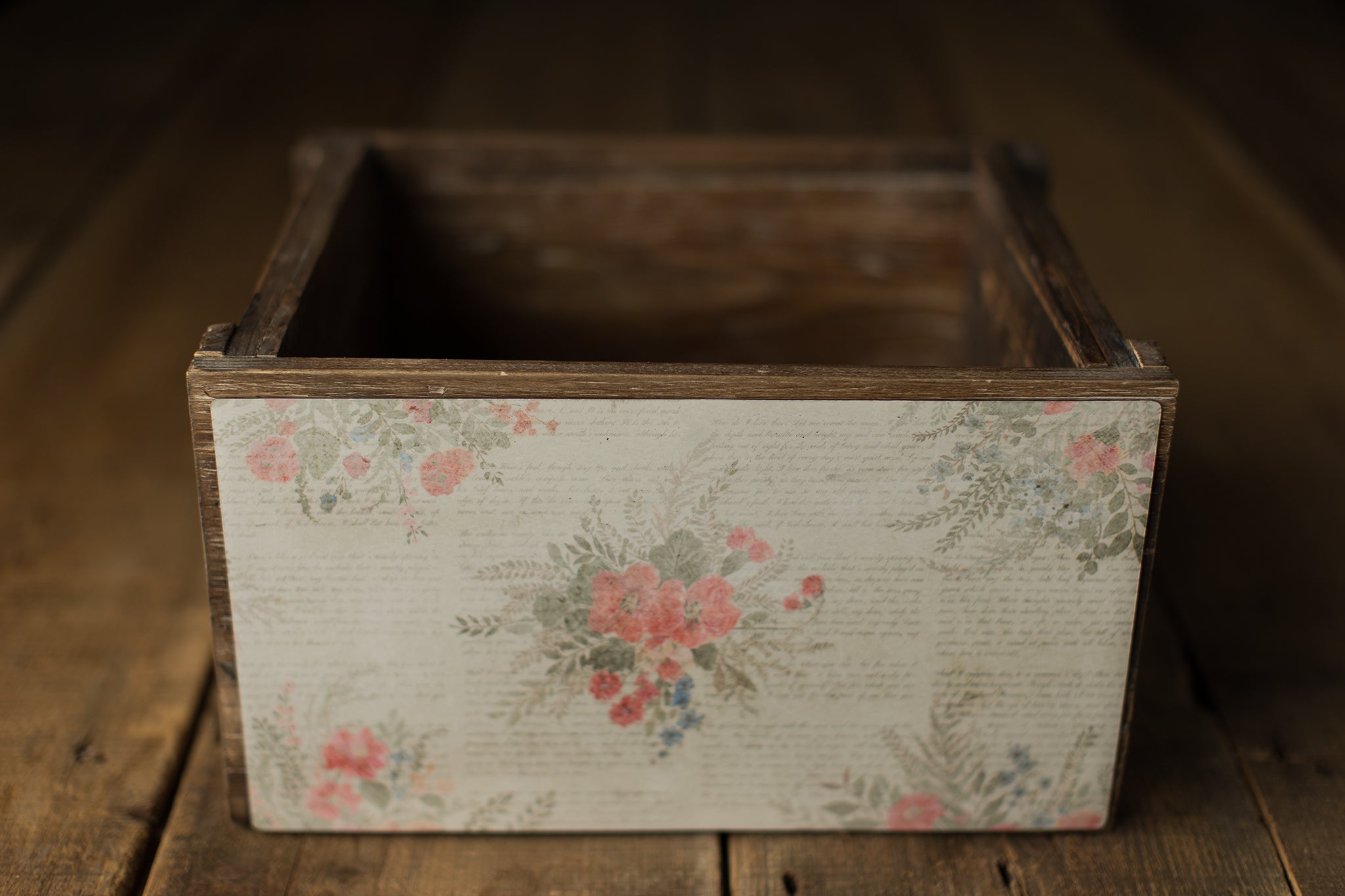 Crate Hugger | 163 Vintage Paper