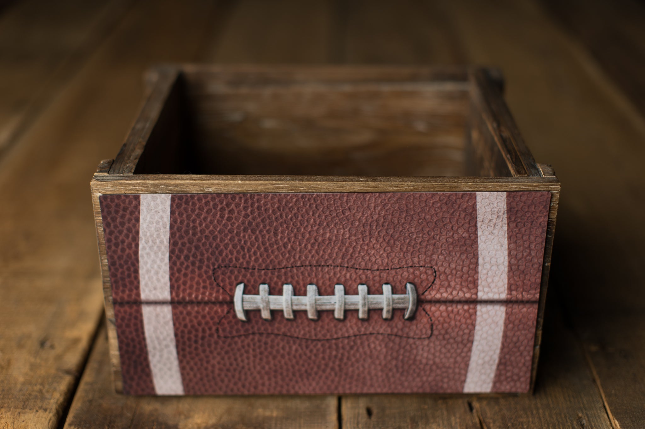 Crate Hugger | 204 Football