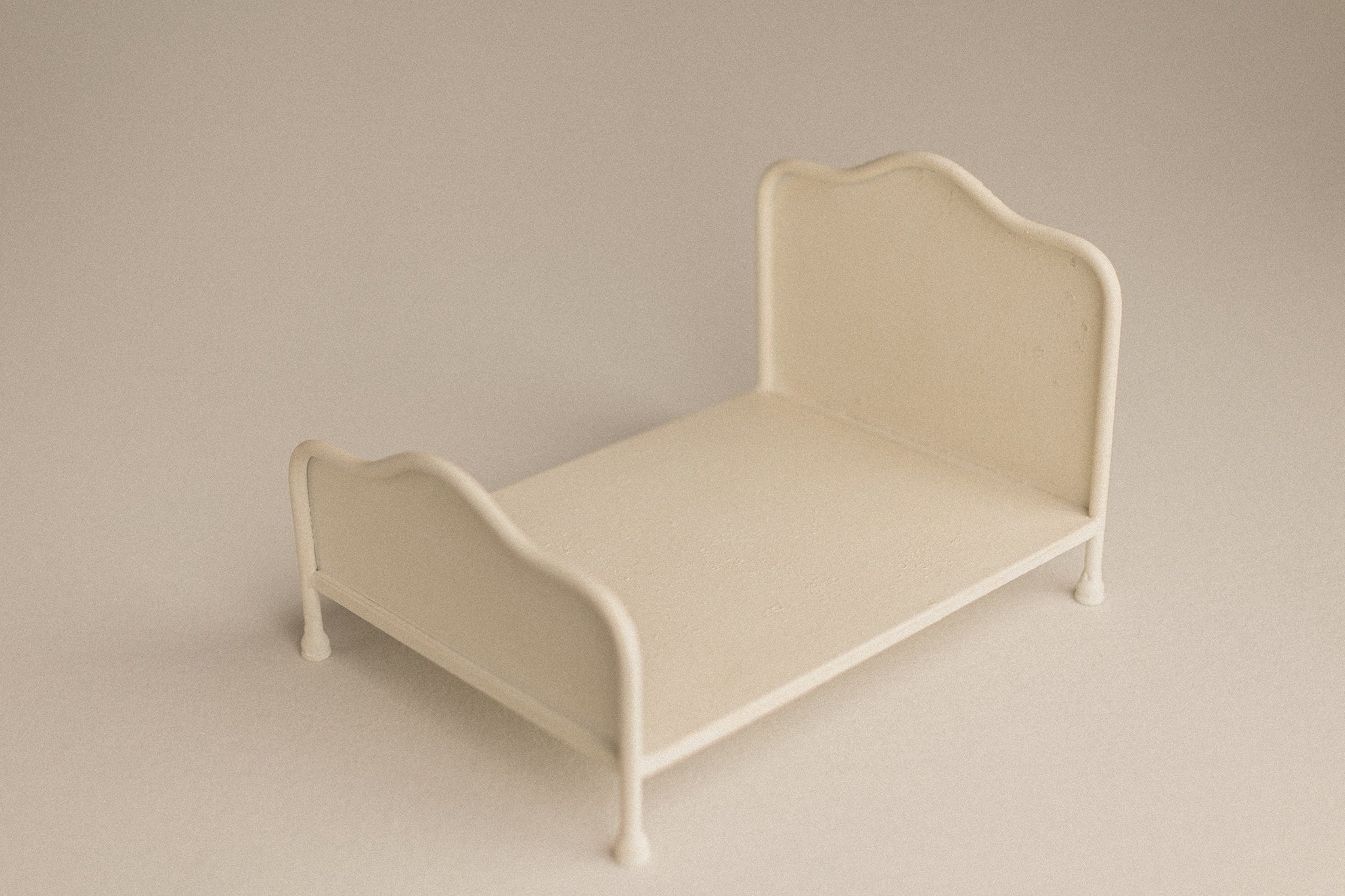 Delphine/Delphino Bed | Cream