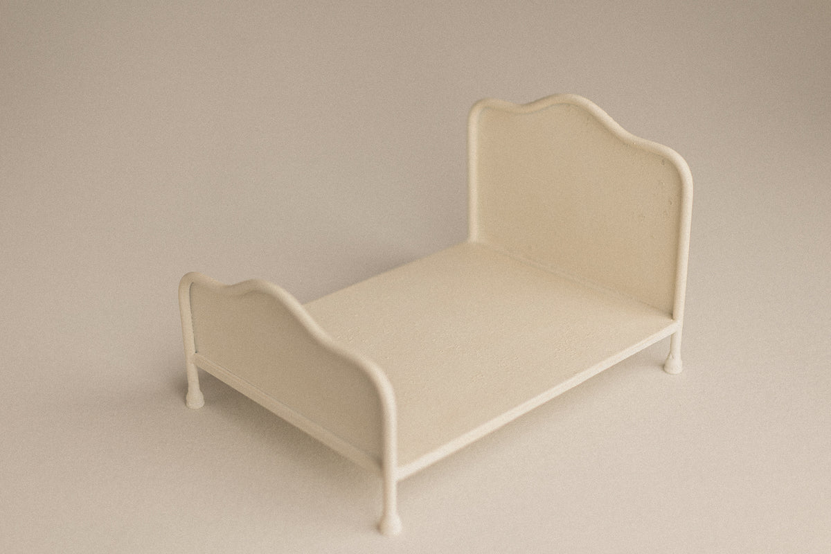 Delphine/Delphino Bed | Cream