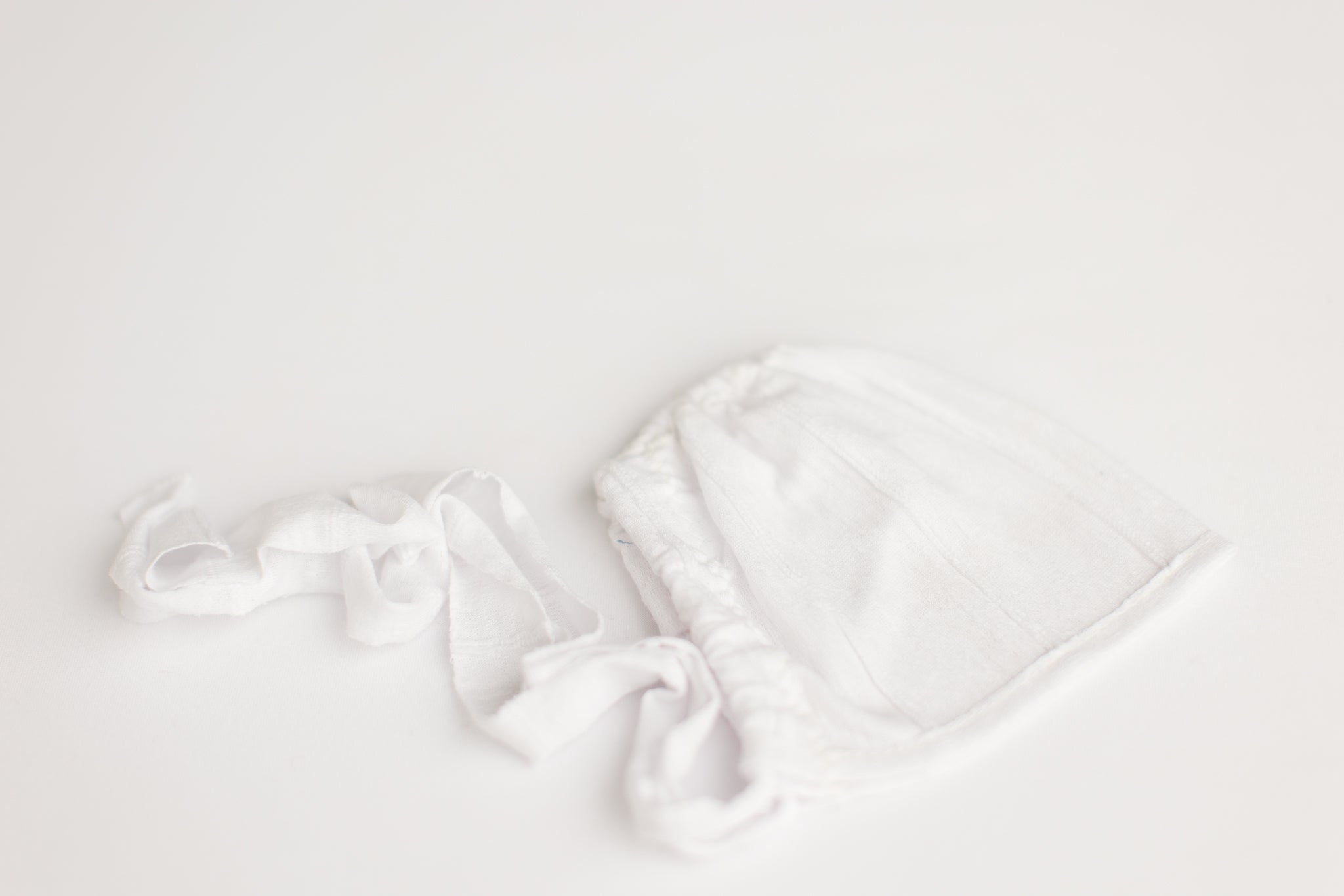 Dorit Lucent White | Bonnet