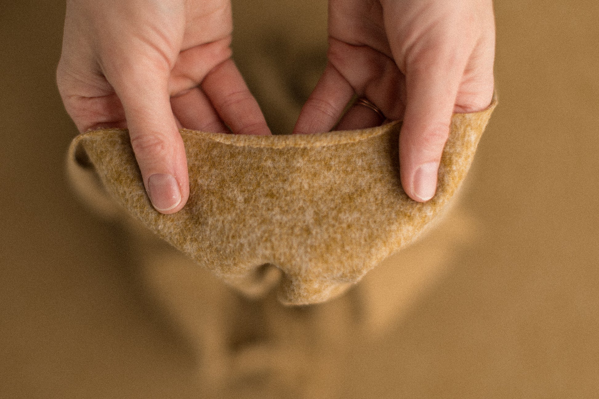 Holder | Mustard Seed (OOPS)