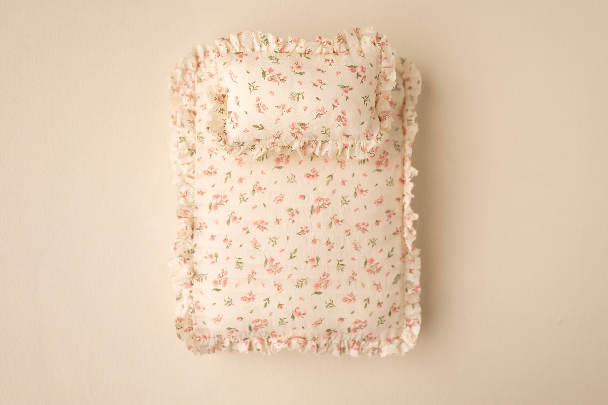 Bed Linens | Strawberries & Cream