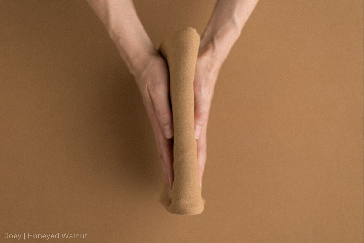 Joey | Honeyed Walnut
