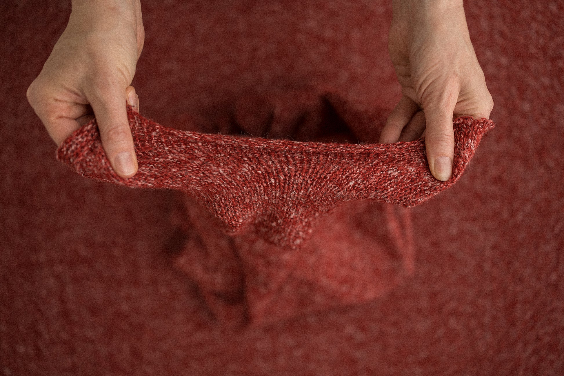 Loren | Weathered Red