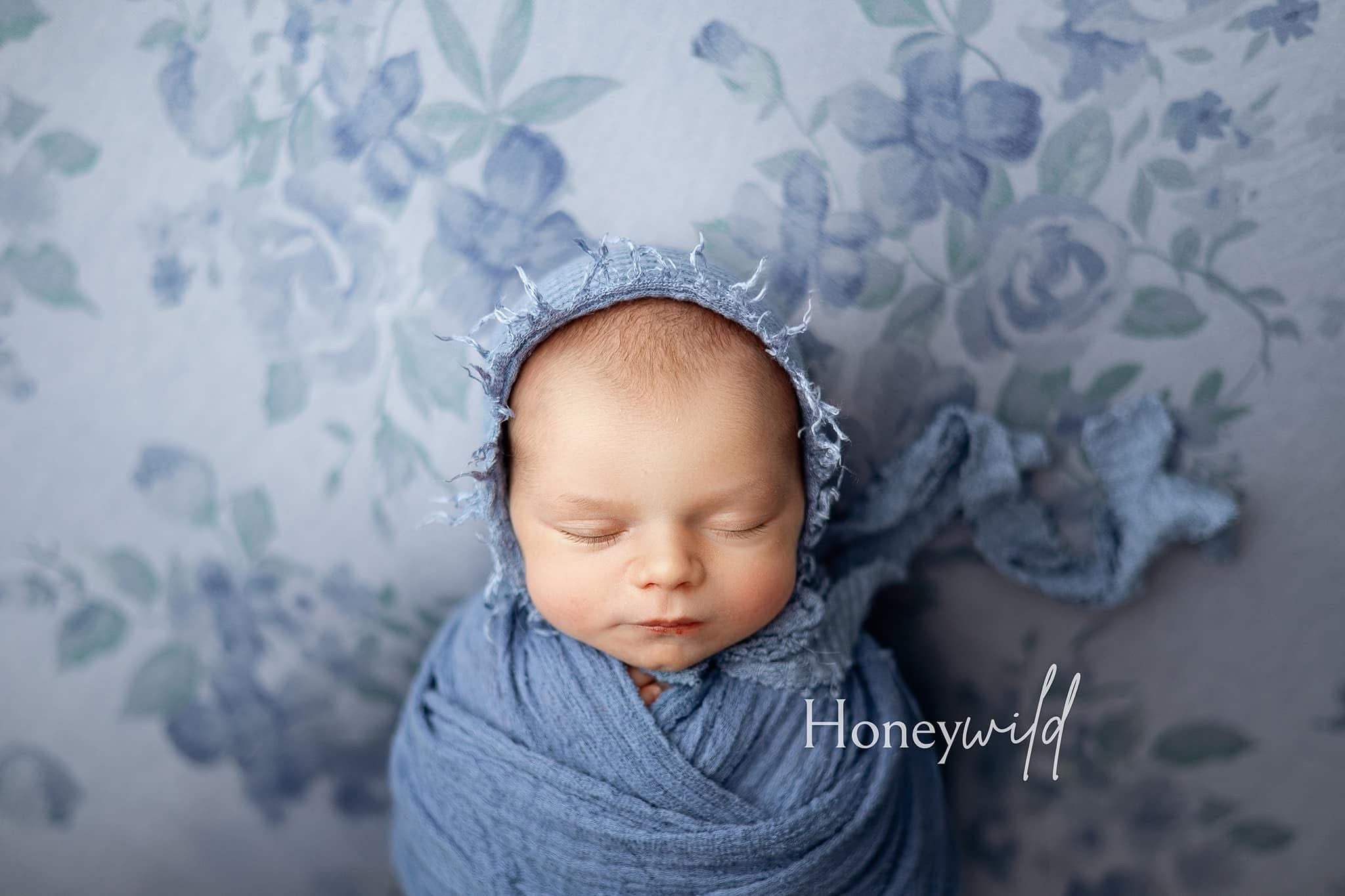 Winwrd Blue Blue Quartz – Hello Little Props