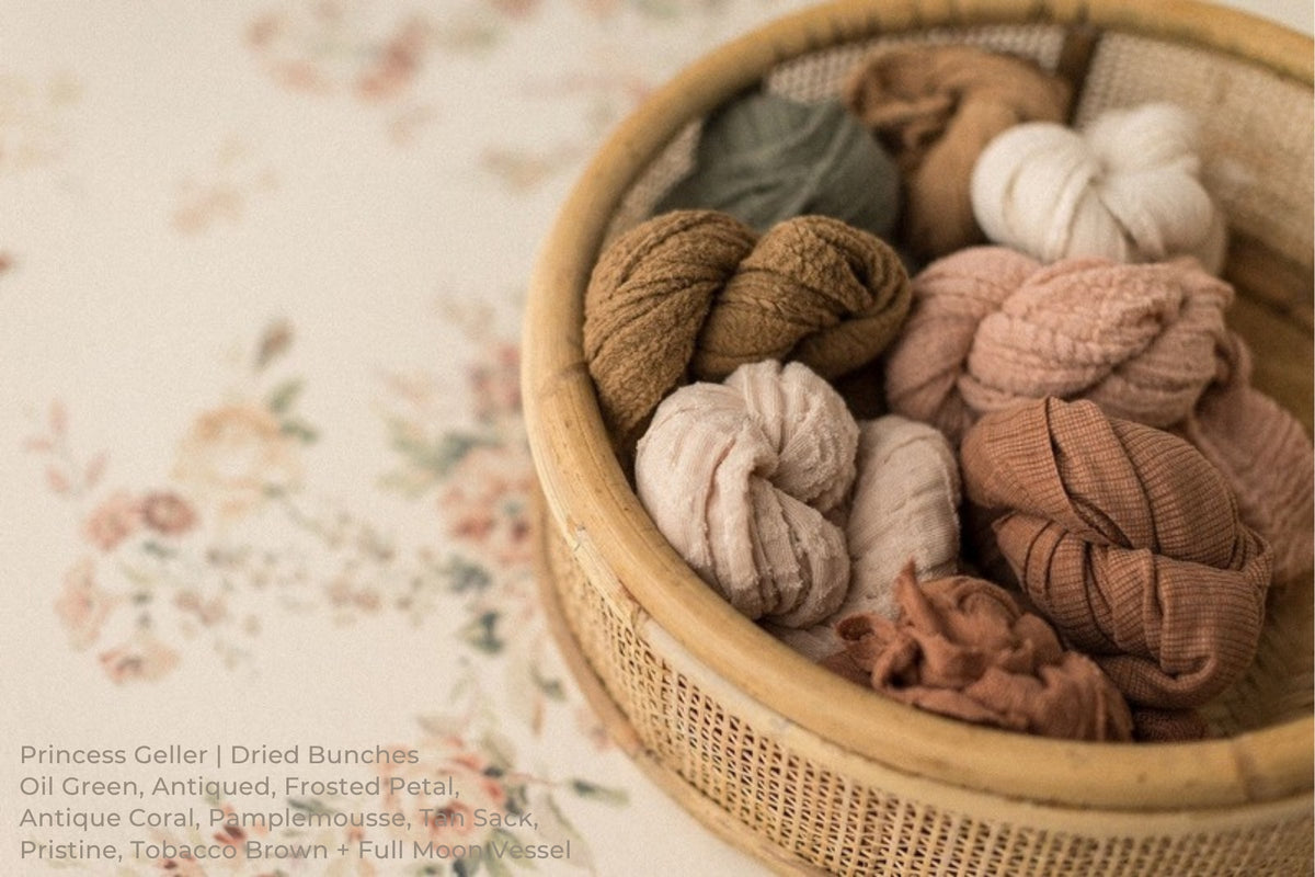 Princess Geller | Dried Bunches / Oil Green, Antiqued, Frosted Petal, Antique Coral, Pamplemousse, Tan Sack, Pristine, Tobacco Brown + Full Moon Vessel