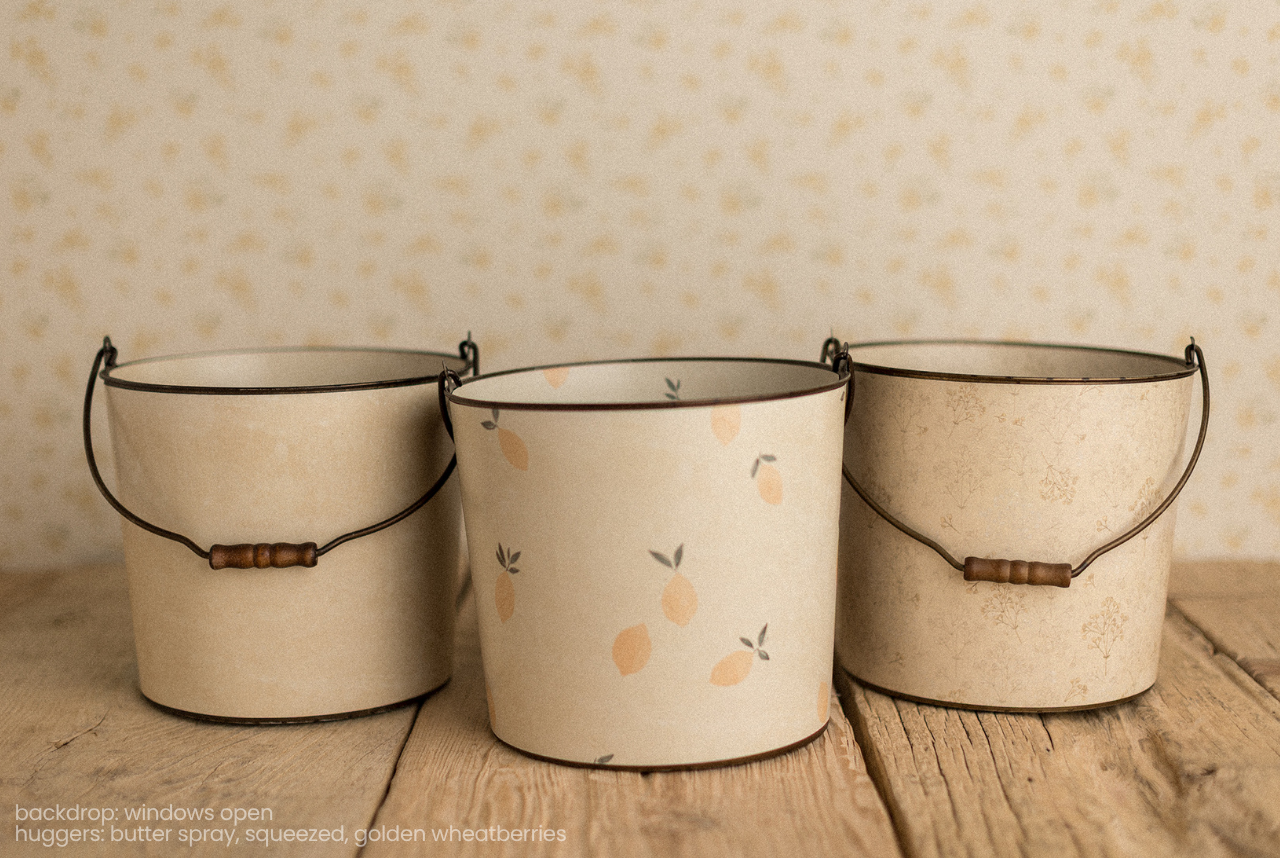 Bucket Hugger | Squeezed